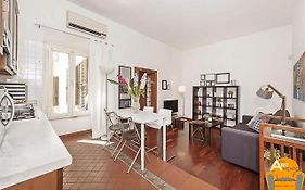 4Bnb - Vatican Doors Flat
